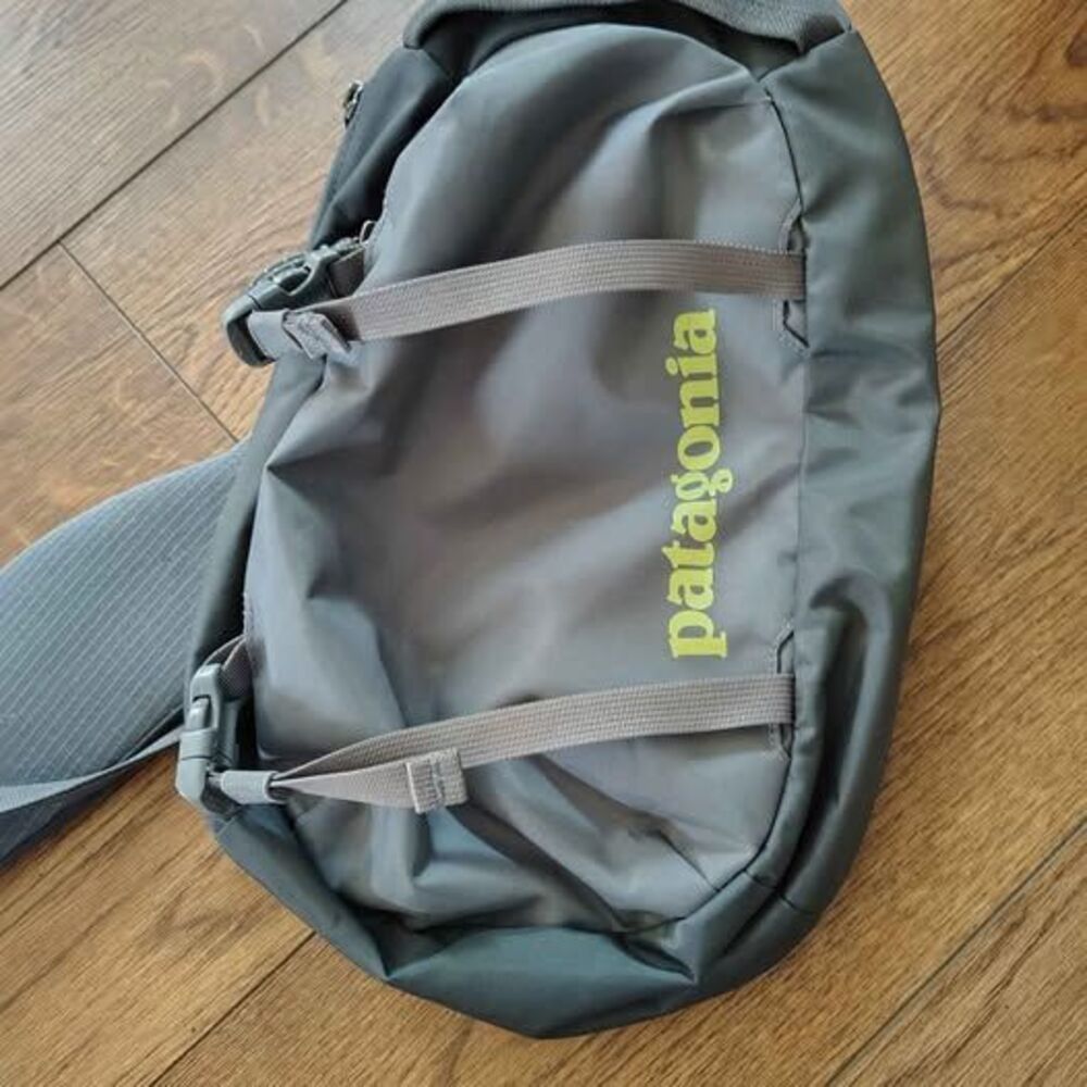 Patagonia 8L Sling Bag